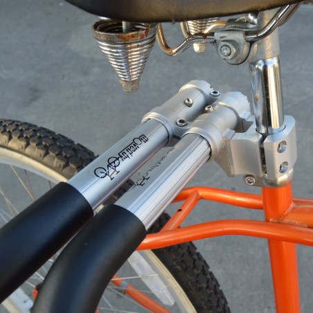 porte surf velo SHORTBOARD RACK moved by bikes