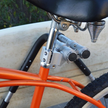 porte surf velo SHORTBOARD RACK moved by bikes