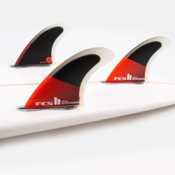derives surf FCS II Accelerator PC Medium Red/Black Tri Retail Fins