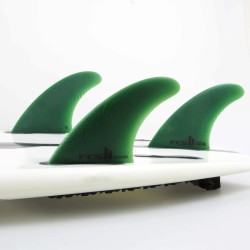 derives surf FCS II Carver Neo Glass Medium Sage Tri Fins