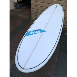 planche de surf blackwings 6'10 egg cristal clear