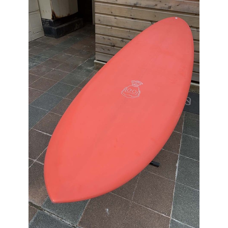 planche surf one bad egg 7'4 resin tint red mark phipps