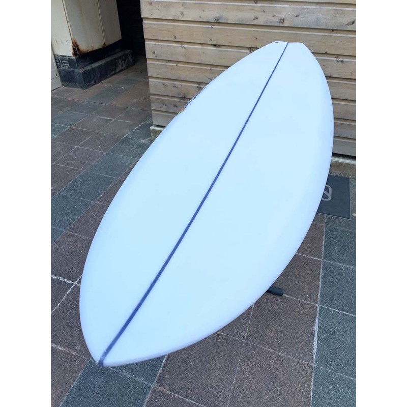 planche surf freaky toys 6'6 cube monolite epoxy