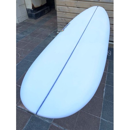 planche surf freaky toys 7'2 truck epoxy