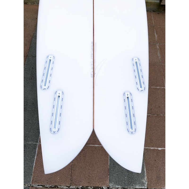 planche surf christenson 5'5 myconaut fish quattro