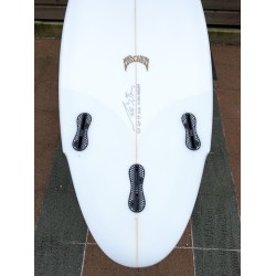 surf lib tech 5'8 lost round nose fish white