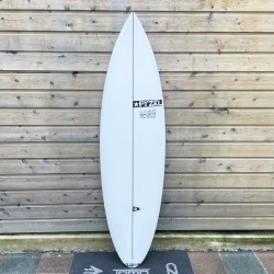 planche de surf pyzel ghost jjf 6'4