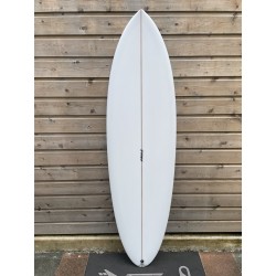 surf pukas 7'6 la cote round tail axel lorentz futures